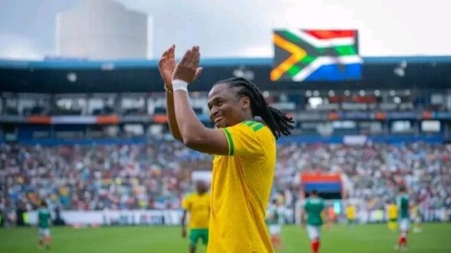 Por onde anda Tshabalala? Herói da Copa de 2010 que marcou golaço e virou lenda da Fifa