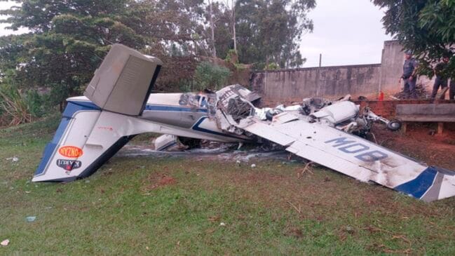 Queda de avião em Marília, no interior de São Paulo