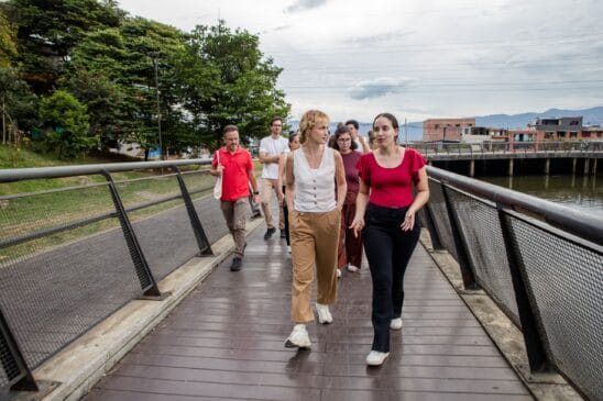 Estratégia de urbanismo voltada para os primeiros anos de vida foca no cuidado básico atual para formar uma nova geração consciente de seus direitos e integrada à cidade