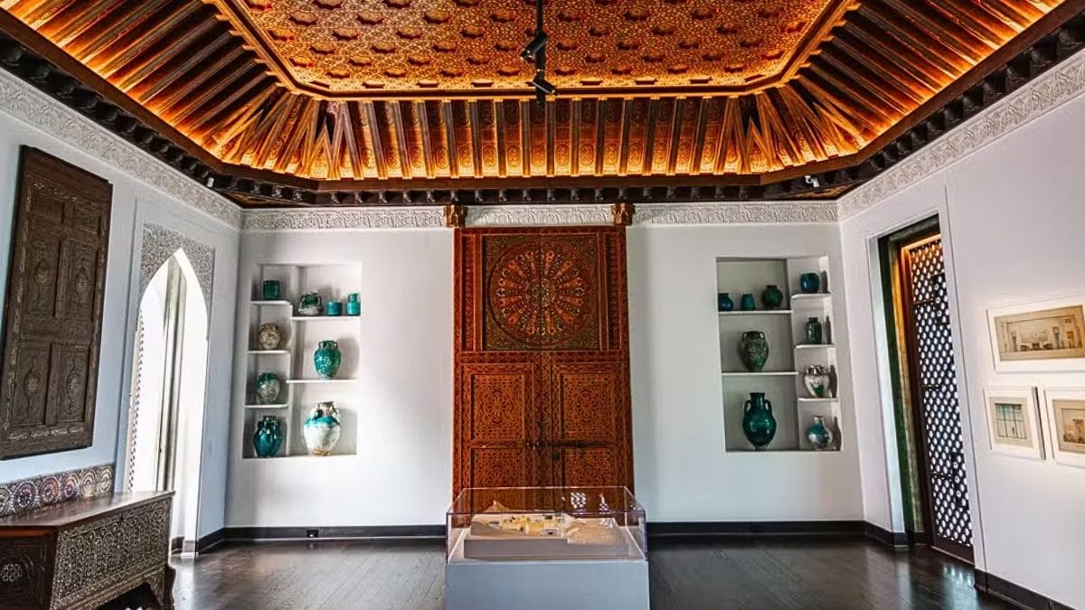Detalhes do museu Shangri La, antiga mansão da herdeira Doris Duke