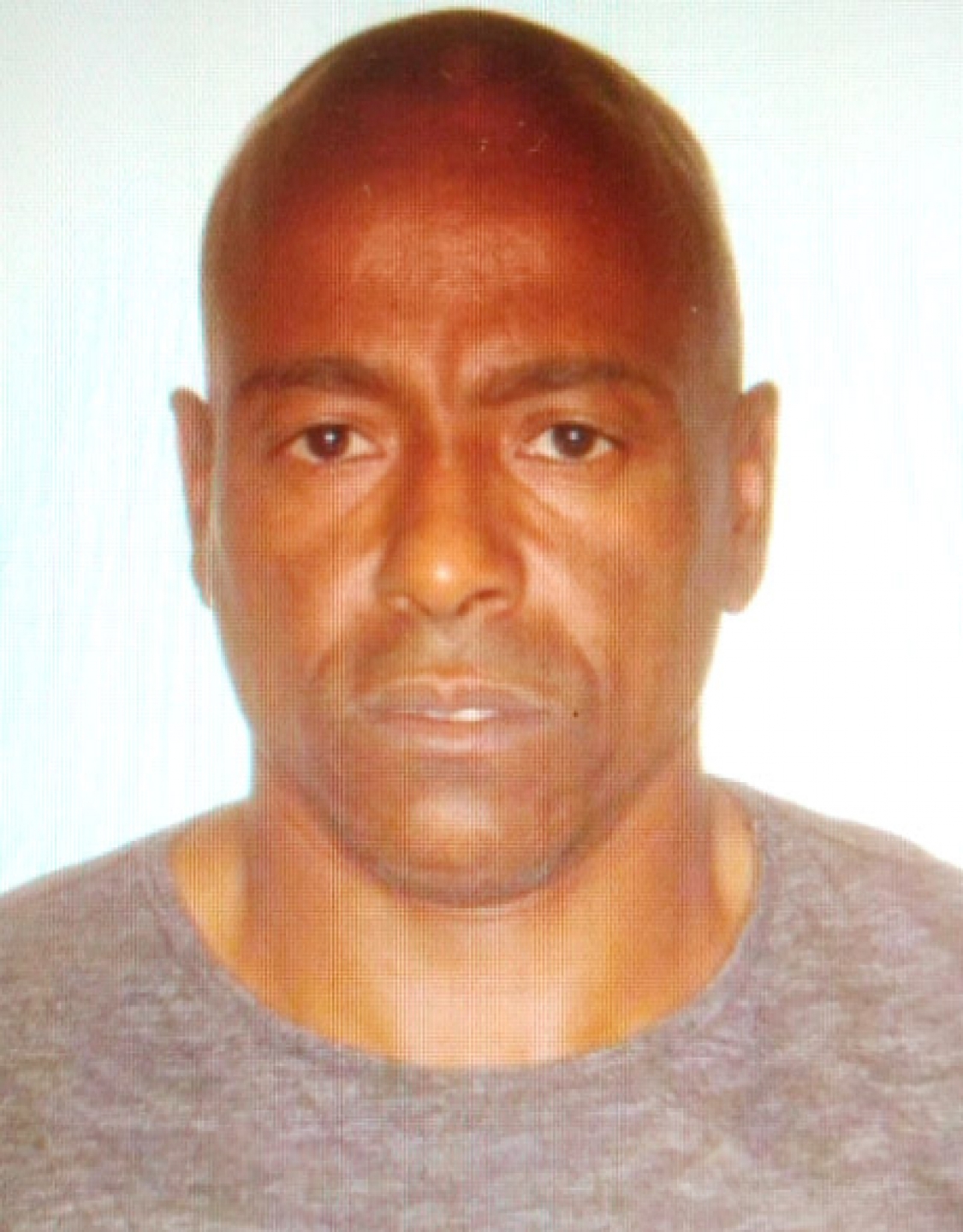 Alex Sander Correia, de 48 anos, se matou com tiro na cabeça Alex Sander Correia, de 48 anos, se matou com tiro na cabeça