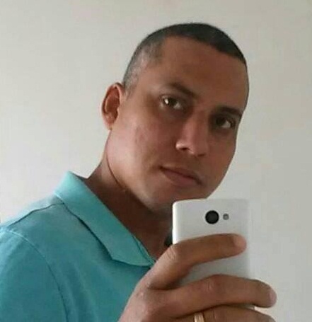 O PM Gledson Silva de Gusmão levou amiga a um baile funk e foi brutalmente assassinado após ser reconhecido por criminosos Foto:Reprodução