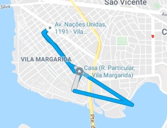 Geolocalização contida no celular do acusado aponta que ele não foi até o local em que a vítima foi roubada (ponto em vermelho), na noite de segunda-feira (28), afirma defesa Imagem: Reprodução