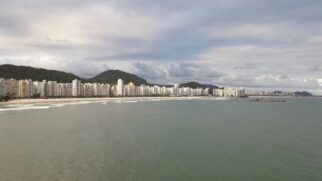 Praia de Pitangueiras, em Guarujá