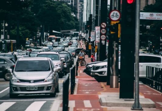 Consulte o valor venal de seu veículo na tabela abaixo e saiba quanto vai pagar de imposto em 2022
