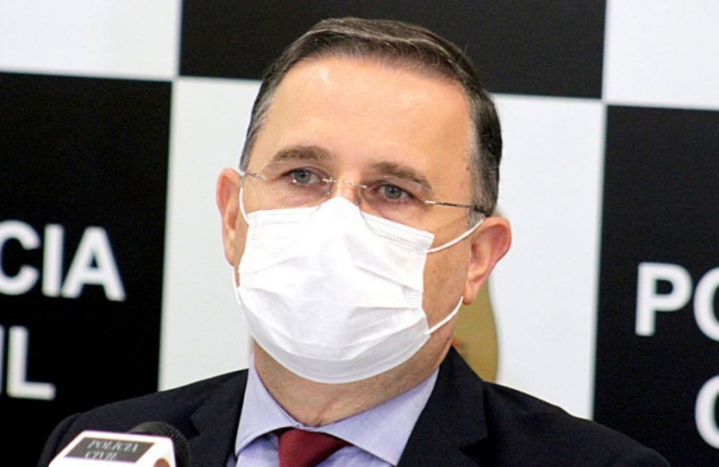 O diretor regional da Polícia Civil, Manoel Gatto Neto, concedeu entrevista ao Diário do Litoral sobre a nova sede da Delegacia do Idoso (Nair Bueno/DL)