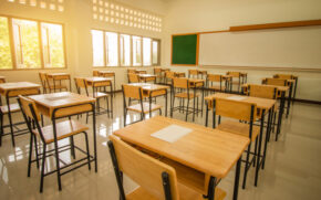 Na Diretoria de Ensino de Santos são 110 vagas e, de São Vicente, 64