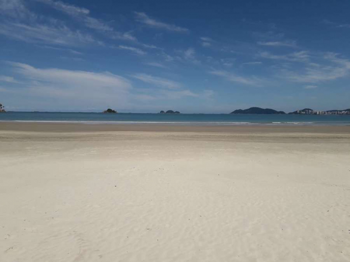 Praias estão proibidas durante os próximos 15 dias, de acordo com determinação do Estado de São Paulo