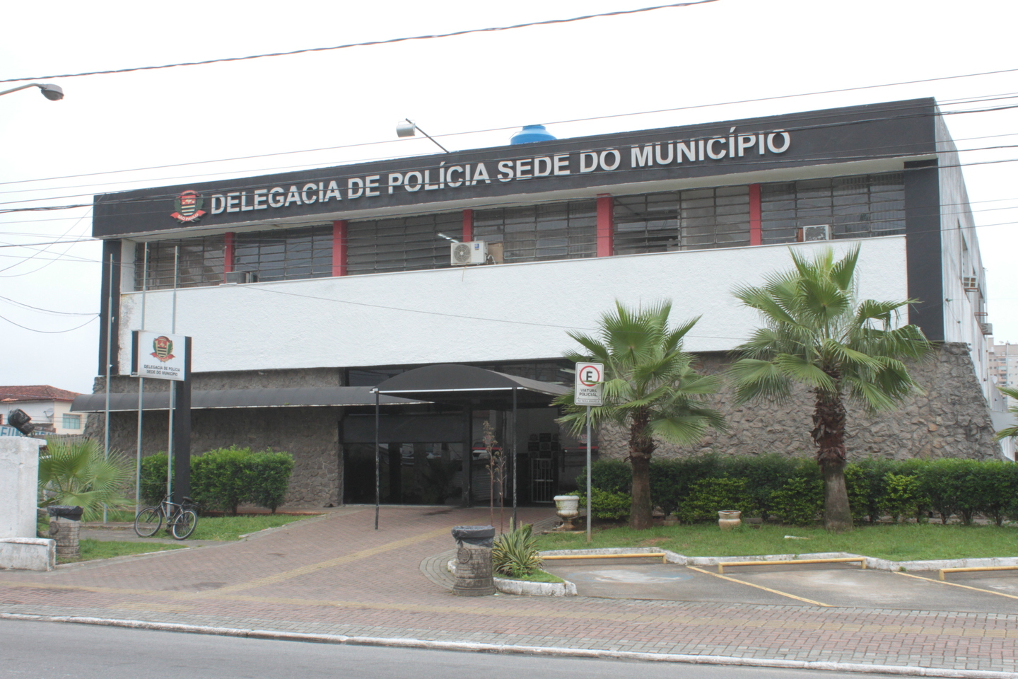O caso é investigado pelo 1° Distrito Policial de Praia Grande (Vila Tupi)