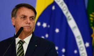 Fundo Eleitoral: Bolsonaro sanciona texto que prevê fundo de R$ 5,7 bi