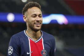 Neymar ficará de seis a oito semanas em recuperação após sofrer lesão
