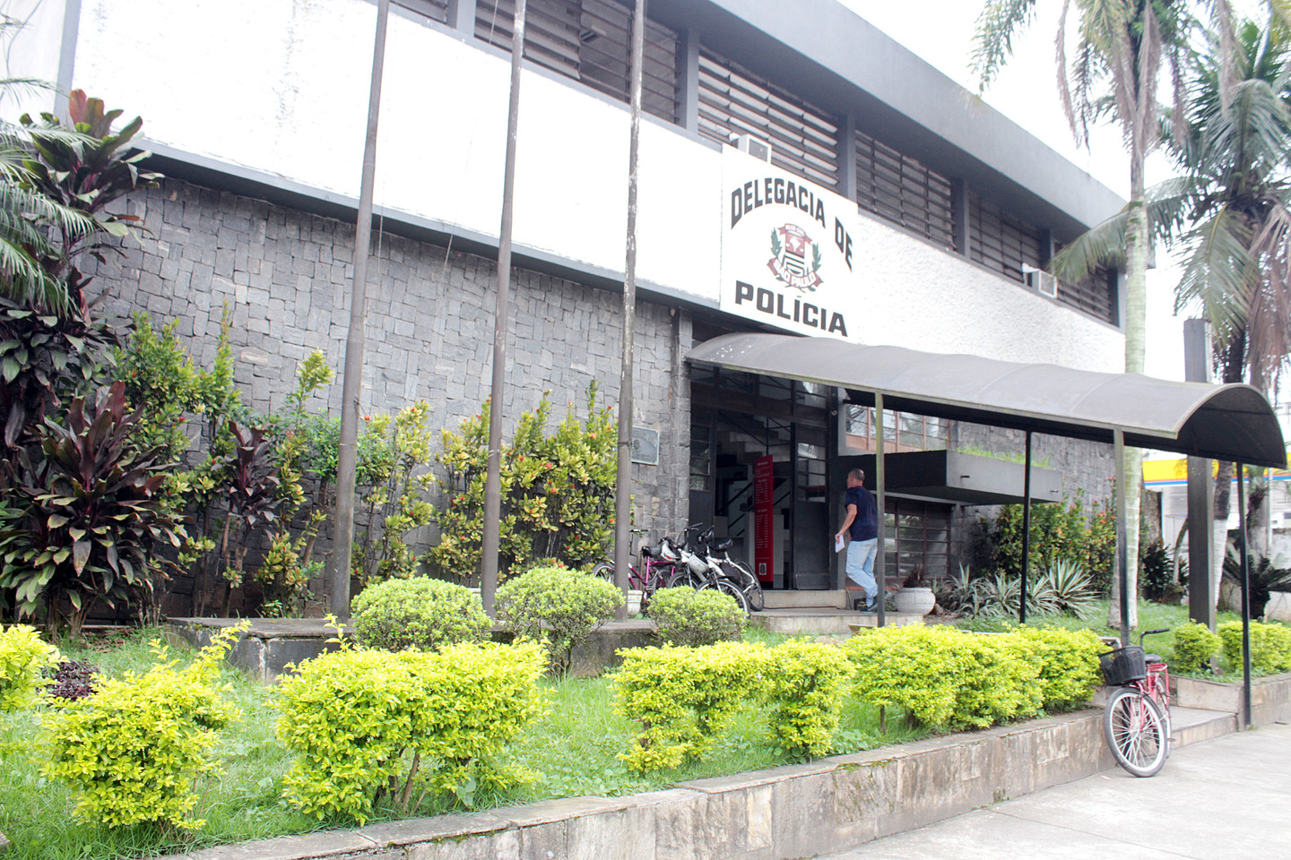 O caso foi registrado na Delegacia Sede de Guarujá