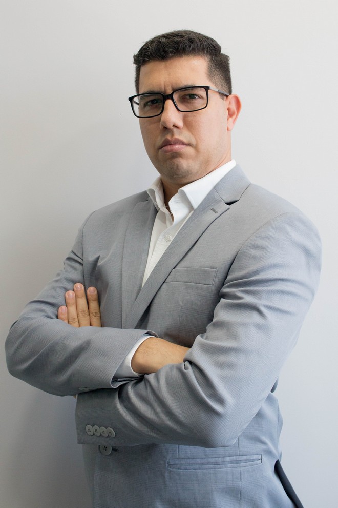 Economista Luciano Simões