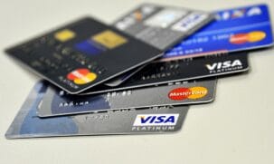 Compras parceladas no cartão de crédito poderão ser taxadas