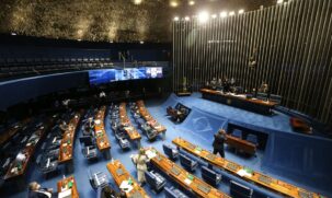 O Senado Federal intensificou o debate sobre o fim da escala de trabalho 6x1