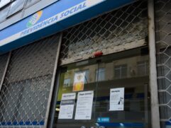 Segurados do INSS que foram convocados pelo pente-fino podem perder o auxílio por não agendar a perícia