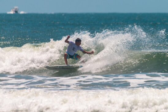 Campeonato de surf está com inscrições abertas em Bertioga