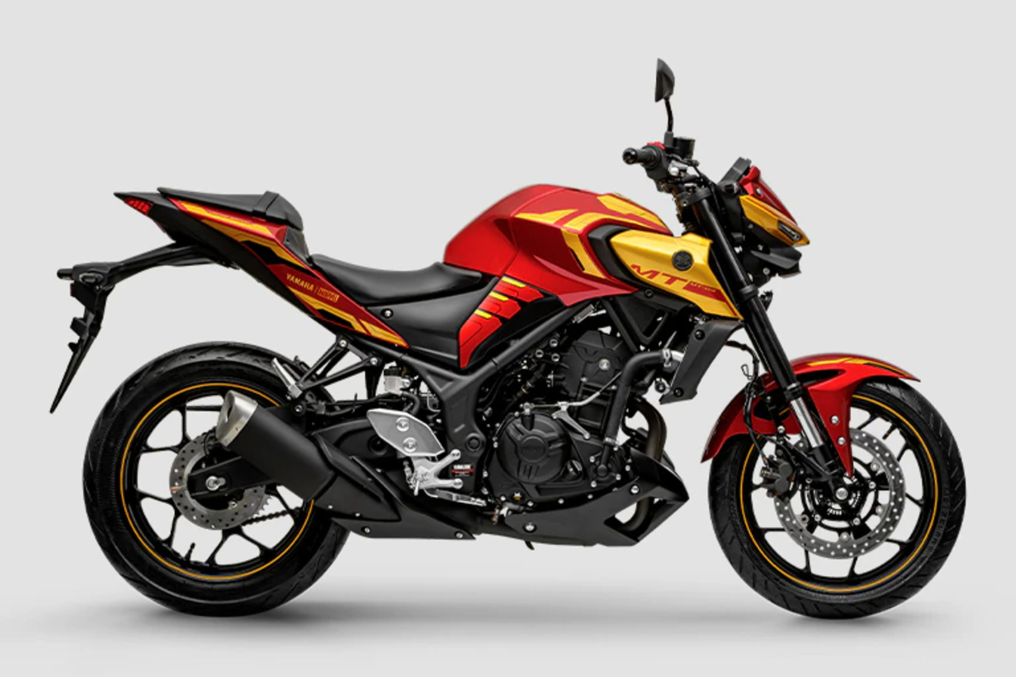 A MT-03 Homem de Ferro chega à rede de concessionárias autorizadas Yamaha com preço público sugerido de R$ 27.790, mais frete