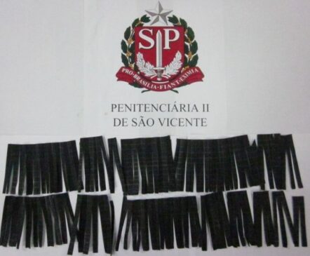 126 tiras de maconha sintética foram encontradas com mãe de detento