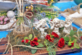 Seja para presentear ou para deixar a casa mais bonita no Natal, quem prestigiar o evento vai conferir uma variedade de enfeites