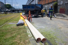 Local acumulava água; nesta segunda-feira (22), a Secretaria de Desenvolvimento Urbano e Obras Públicas, em conjunto com a Sabesp, resolveu o problema