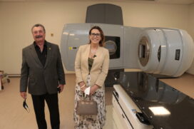 O médico Desireé Callegari, que agradeceu pessoalmente à parlamentar, na terça-feira (16), durante visita às instalações, viabilizadas com recursos federais de R$ 8 milhões