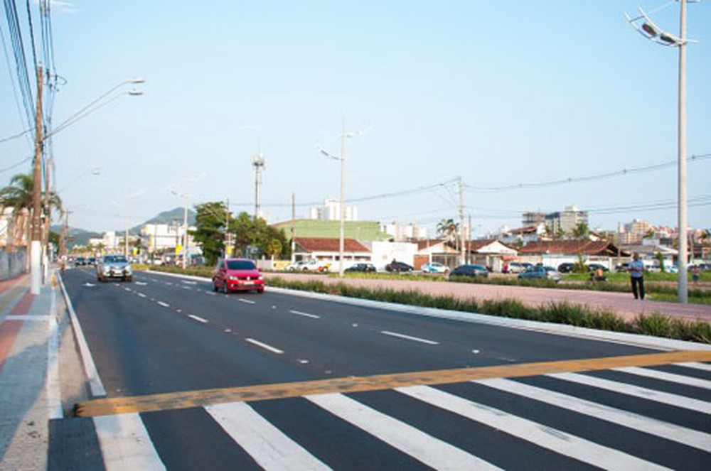 Avenida Presidente Kennedy, em Praia Grande, terá trecho interditado a partir da desta segunda-feira (22)