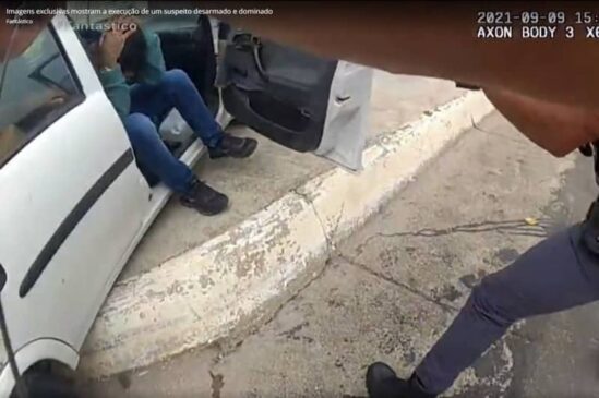 Câmera registra 1º caso de PMs de SP matando suspeito desarmado