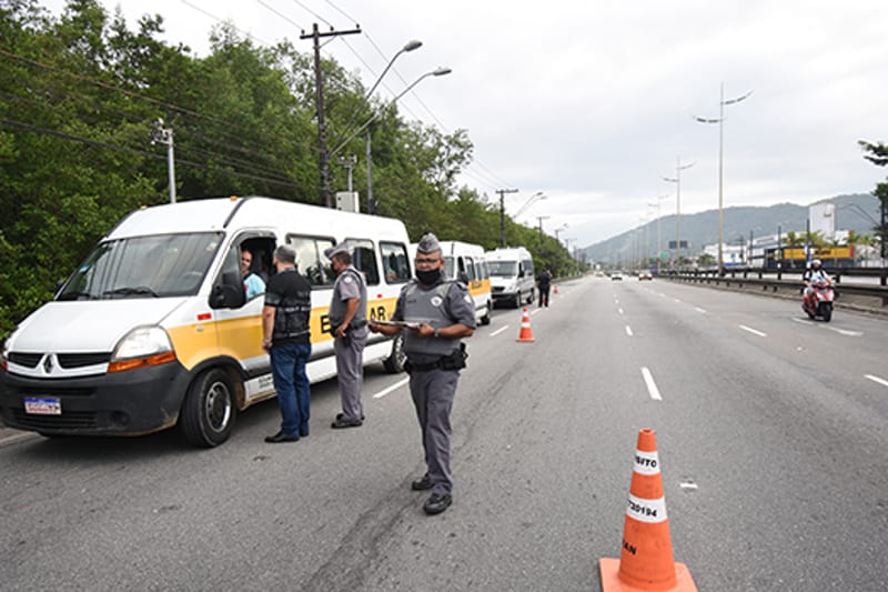 Ações da GCM e polícias fiscalizam veículos clandestinos e eventos não autorizados