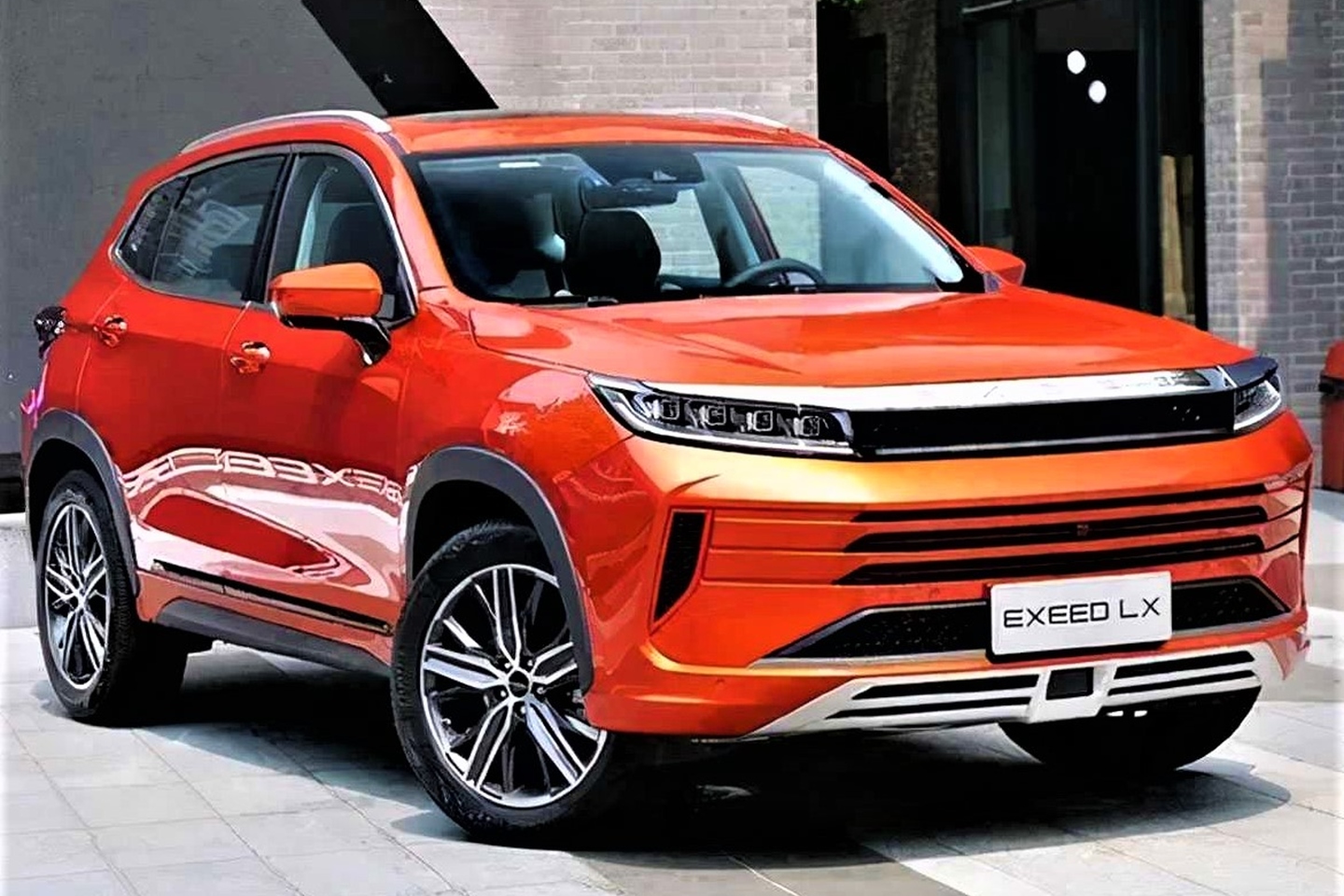 O Interior do novo modelo da Caoa Chery, o Exeed LX, terá como destaque o painel de instrumentos e a central multimídia com tela de 12,3 polegadas, cada um