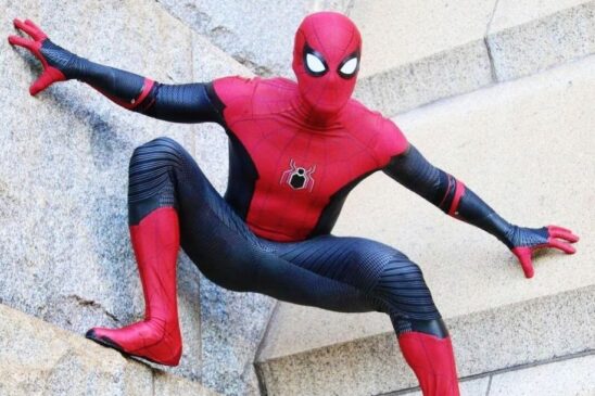 Fã do Homem-Aranha desde pequeno, Richard comprou a fantasia, a princípio, para participar de um evento de cultura pop como cosplay
