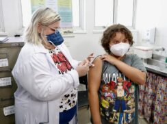 A Secretaria de Saúde destinou seis postos de vacinação para o novo público