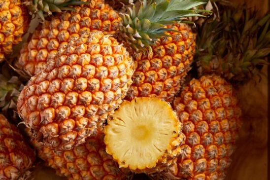 tualmente, a produção anual alcança cerca de 150 mil toneladas de abacaxi