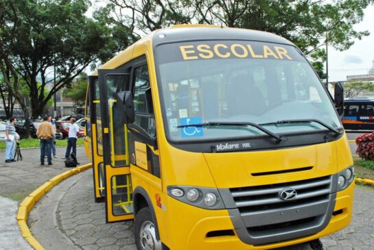 Muitos consumidores desconhecem, mas o cronotacógrafo, popularmente conhecido como tacógrafo, é um equipamento de uso obrigatório