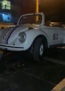 Menina de 7 anos tem seu mini-fusca guinchado pela polícia