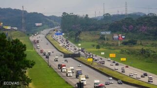 Sistema Anchieta-Imigrantes já começa a ter lentidão na descida