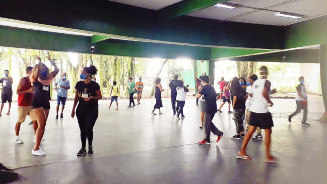 Cerca de 100 alunos já participam das oficinas artísticas de interpretação