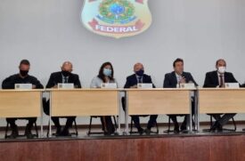 Foram cumpridos 19 mandados de prisão e 22 mandados de busca e apreensão em residências