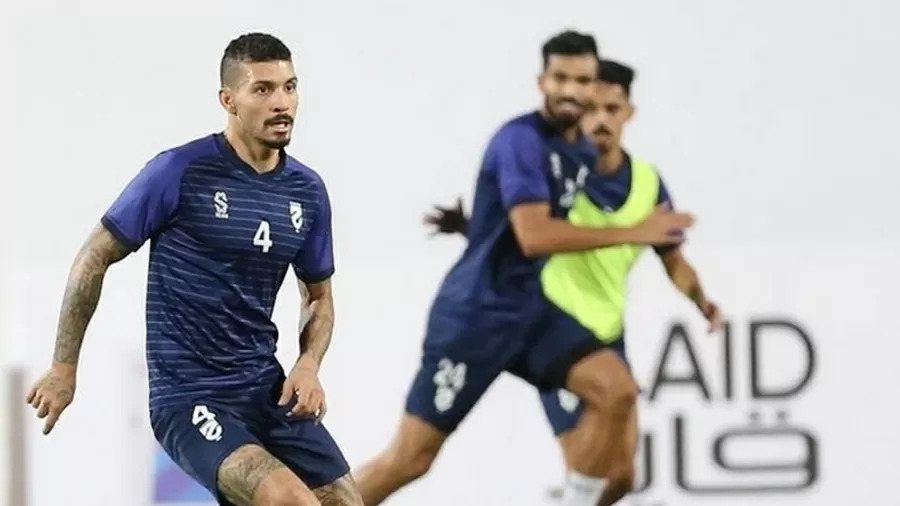 Alison, ex-Santos e atualmente no Al-Hazem