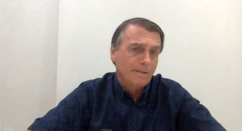 O presidente Jair Bolsonaro durante entrevista para a Jovem Pan