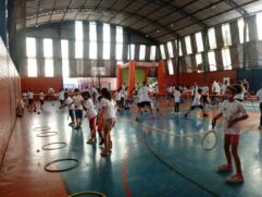 O projeto é realizado pelo Instituto Cades, por meio da Lei Federal de Incentivo ao Esporte com patrocínio do Itaú e Rede