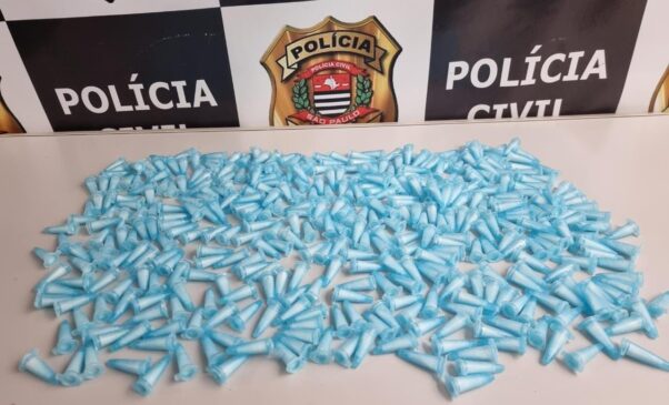 Polícia Civil prende mulher por tráfico de drogas em Peruíbe