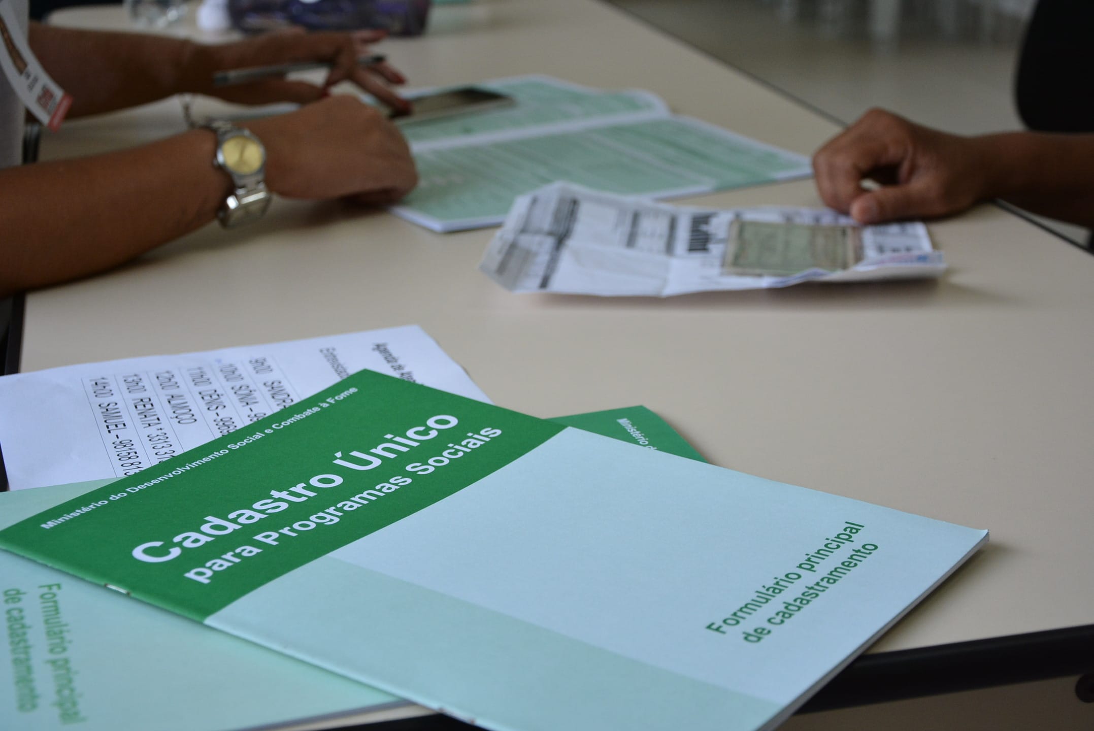 O Cadastro Único é a principal base de dados do Governo Federal para identificar famílias de baixa renda no Brasil
