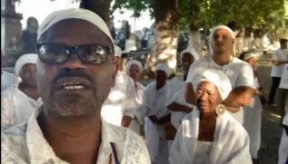 Vídeo de Babalorixá se espalhou rapidamente pelas redes sociais