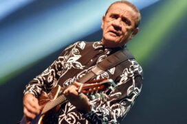 Zé Ramalho será atração em Santos