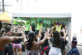 Além de muita dança, o público também poderá participar de brincadeiras, diversão e sorteio de vários brindes