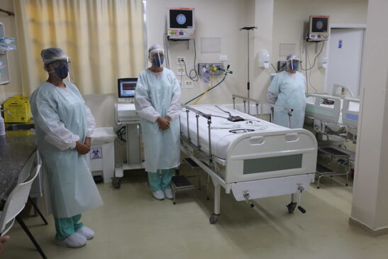 Ampliação de Leitos De UTI para casos de corona virus