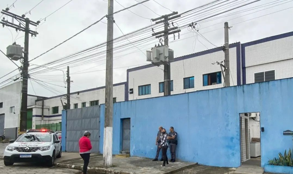 Corpo é encontrado em galpão de Praia Grande