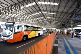 O evento acontece ao lado do Terminal Rodoviário Tude Bastos