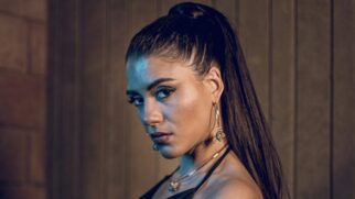 Voz feminina do rap, Cynthia Luz se apresenta na Arena Club, em Santos